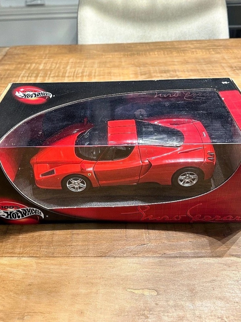 Hot Wheels Ferrari Enzo 1:18 Diecast 2002 #56293 Original Box